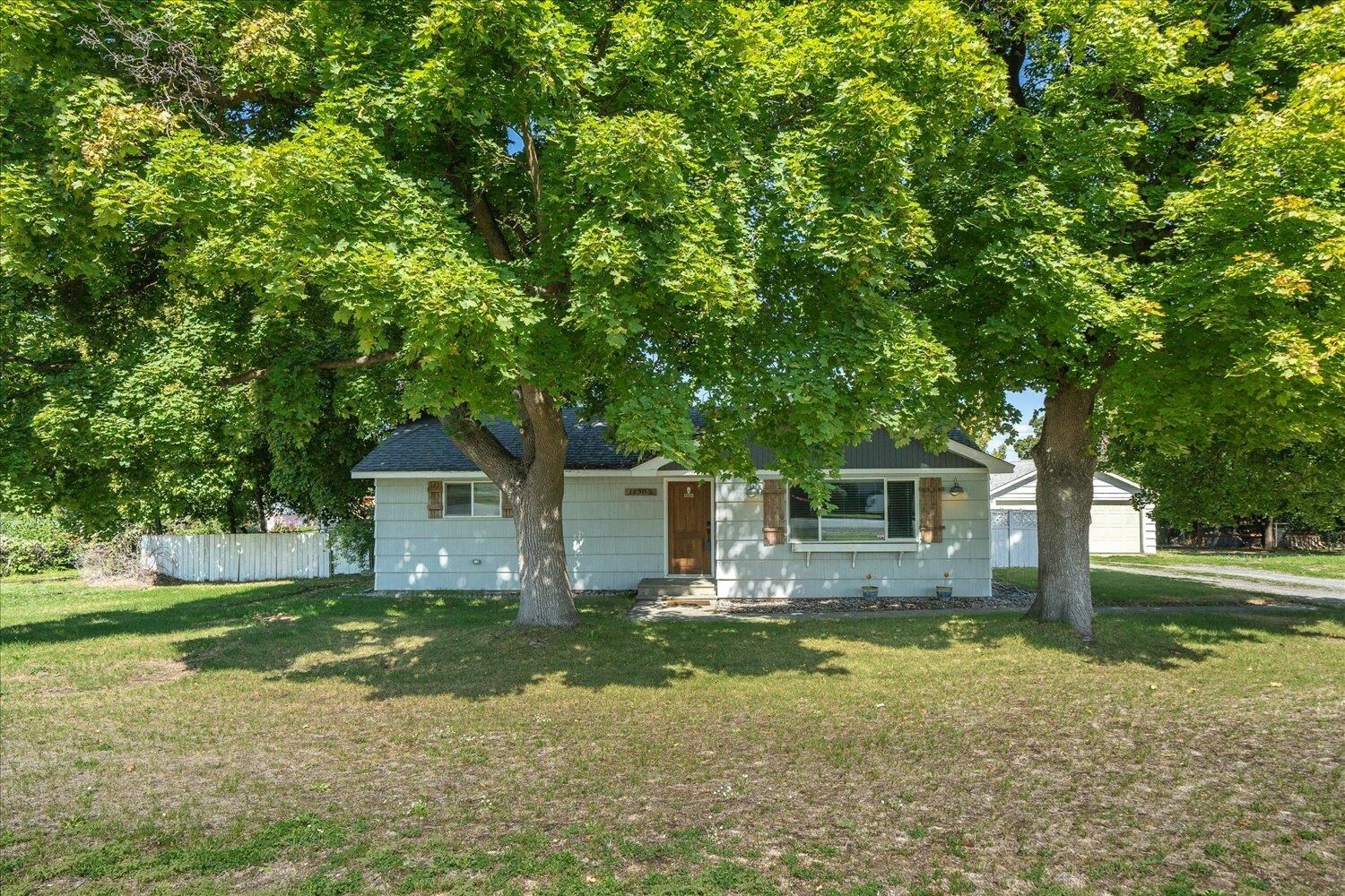 Property Photo: 11903 E 8th Ave WA 99206