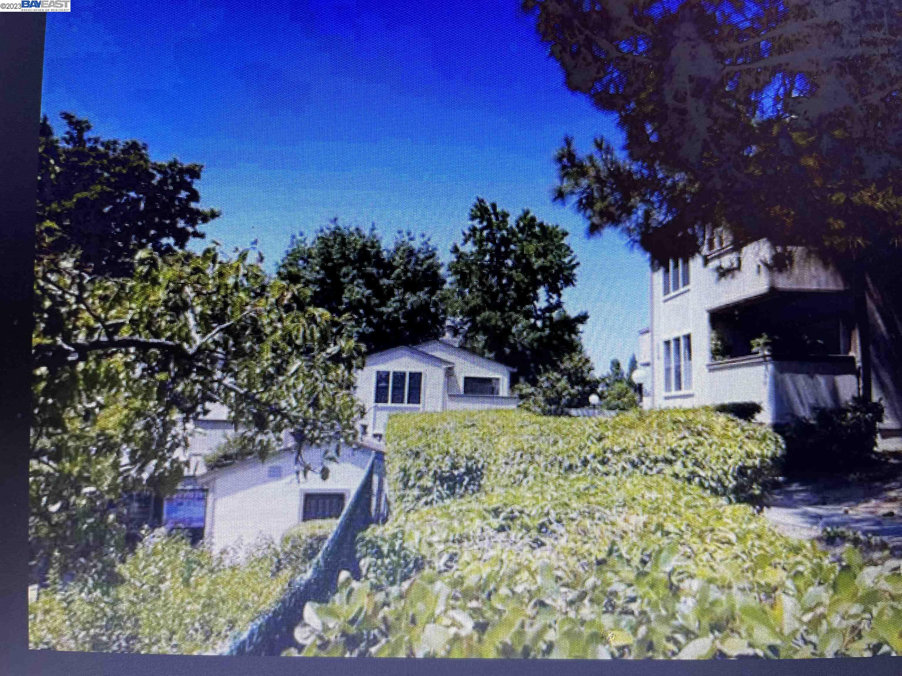 Property Photo: 395 Camelback Rd CA 94523