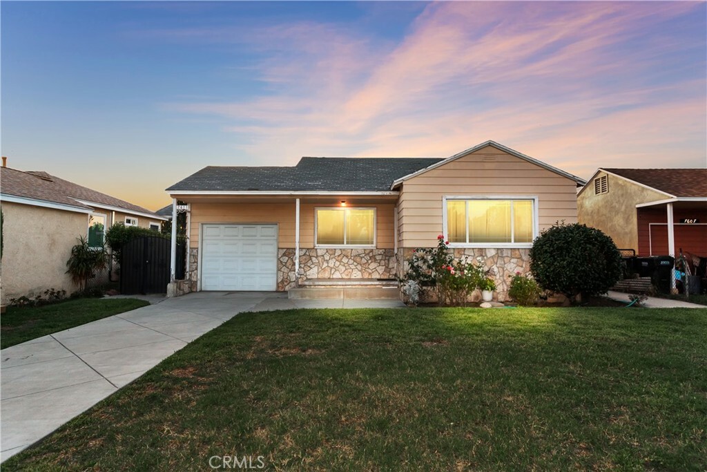 Property Photo:  7611 Crossway Drive  CA 90660 