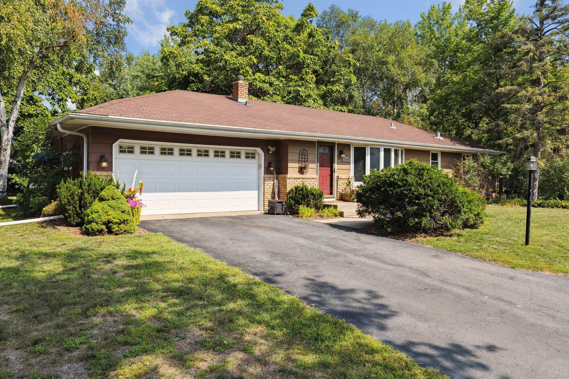 Property Photo: 17870 Evenston Road MN 55346