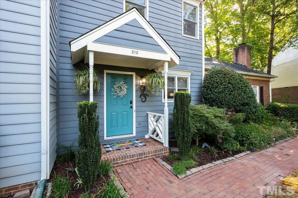 Property Photo: 210 Cross Keys Court NC 27511