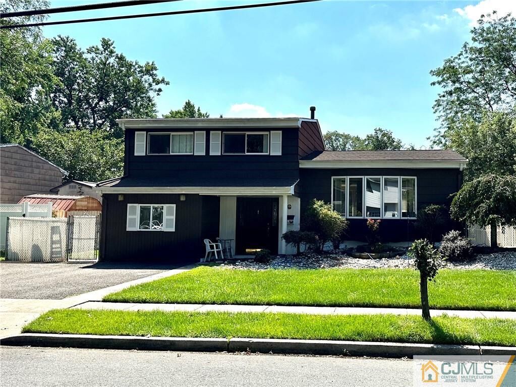 Property Photo:  9 Alpha Avenue  NJ 08857 