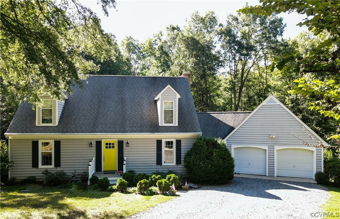 Property Photo:  18 Seneca Terrace  VA 22401 