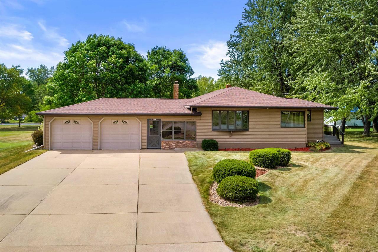 Property Photo:  6929 Hillcrest Avenue  WI 54475 