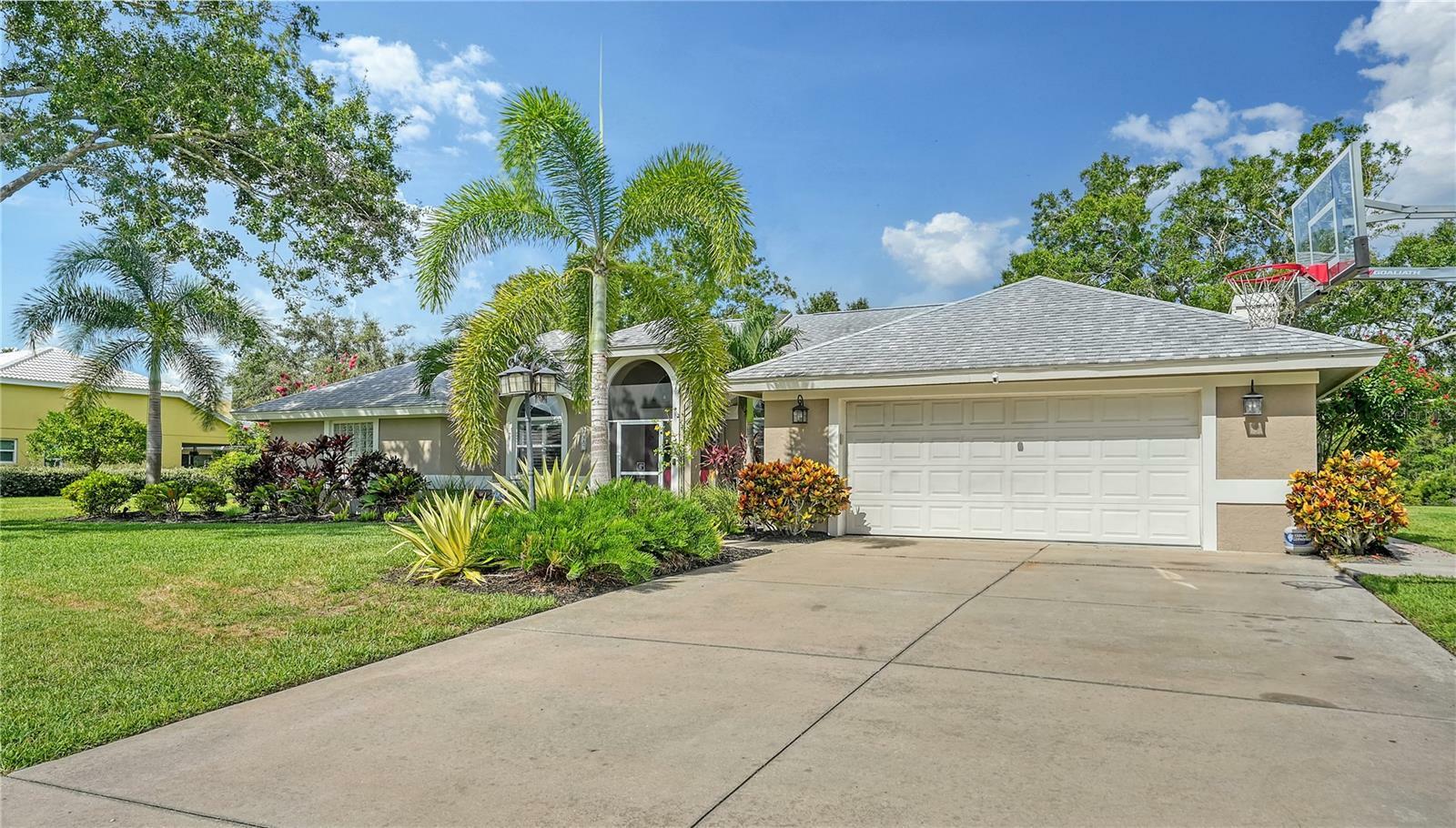 Property Photo:  8887 Misty Creek Drive  FL 34241 