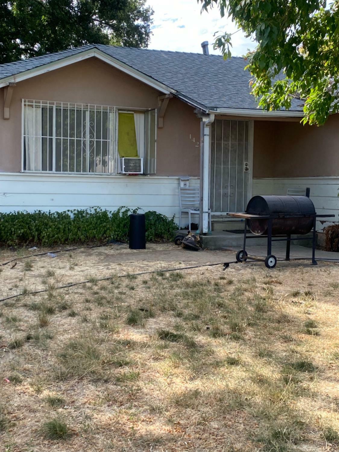 1428 Lomas Way  Sacramento CA 95822 photo