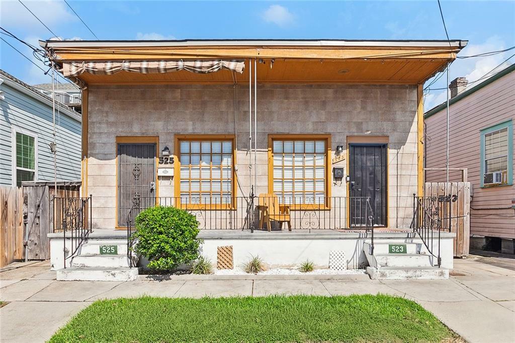 Property Photo: 523 25 General Pershing Street LA 70115