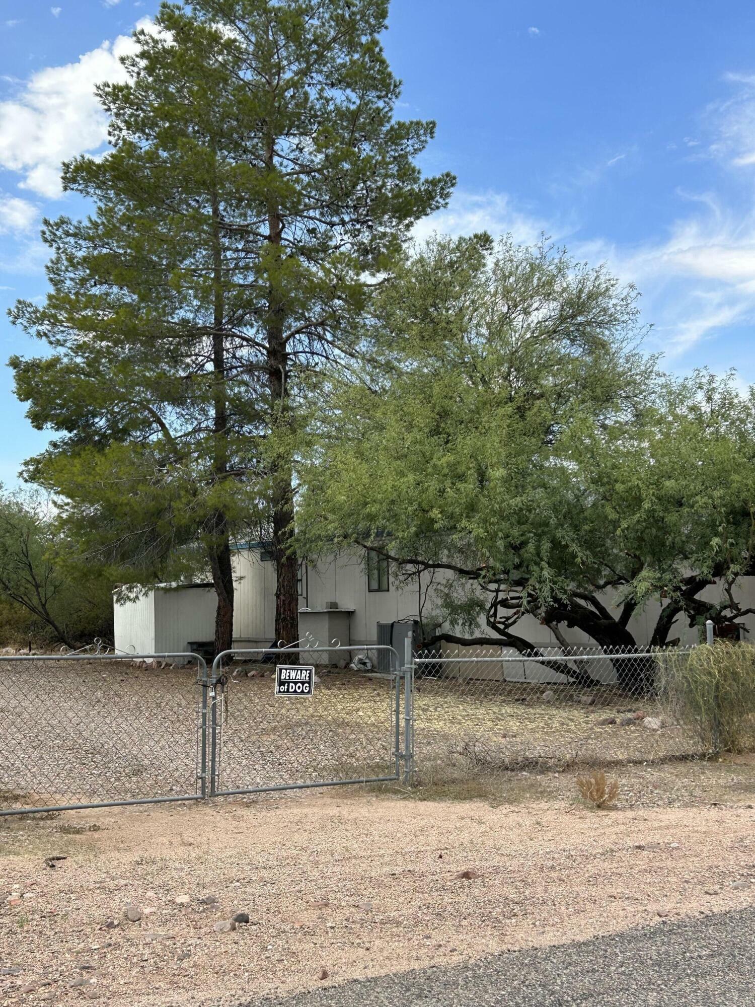 Property Photo:  146 Mesquite Street  AZ 85545 