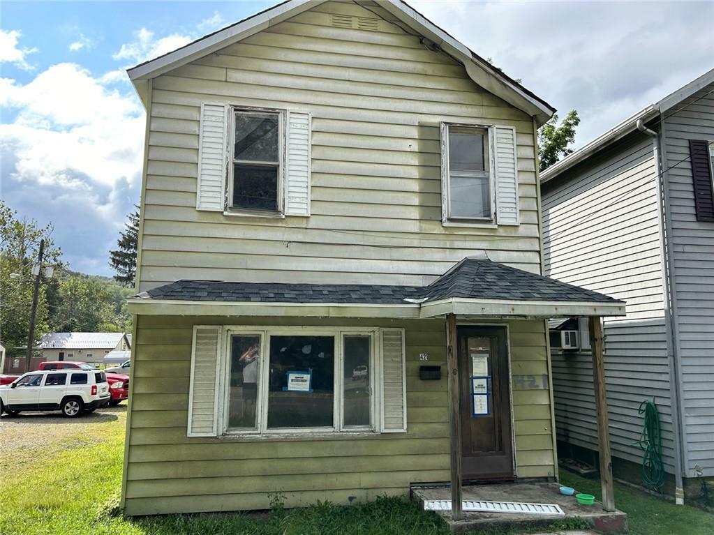 Property Photo:  421 S Franklin Street  PA 16354 