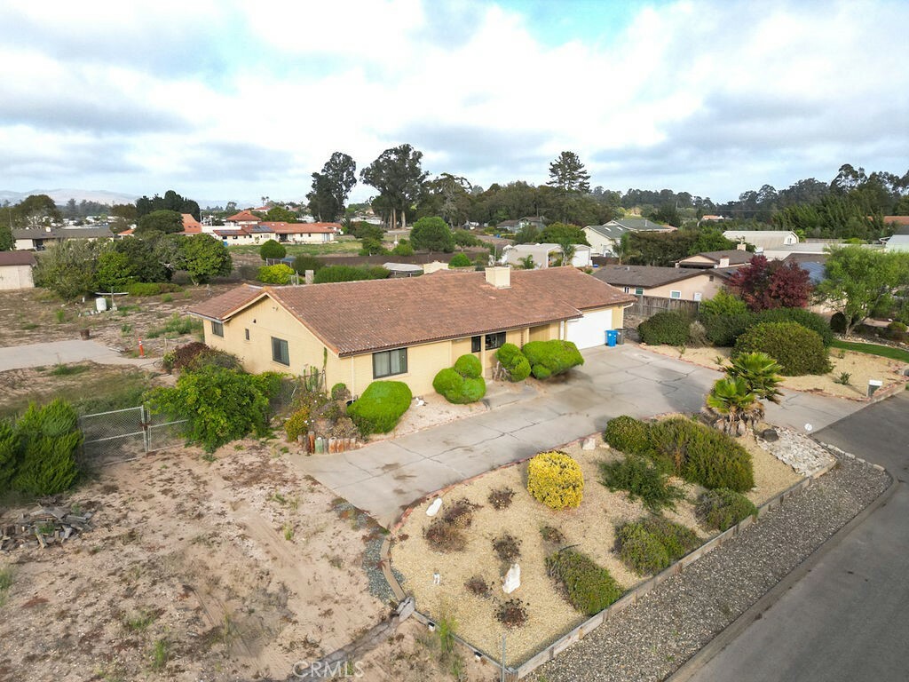 Property Photo:  2730 Southview Avenue  CA 93420 