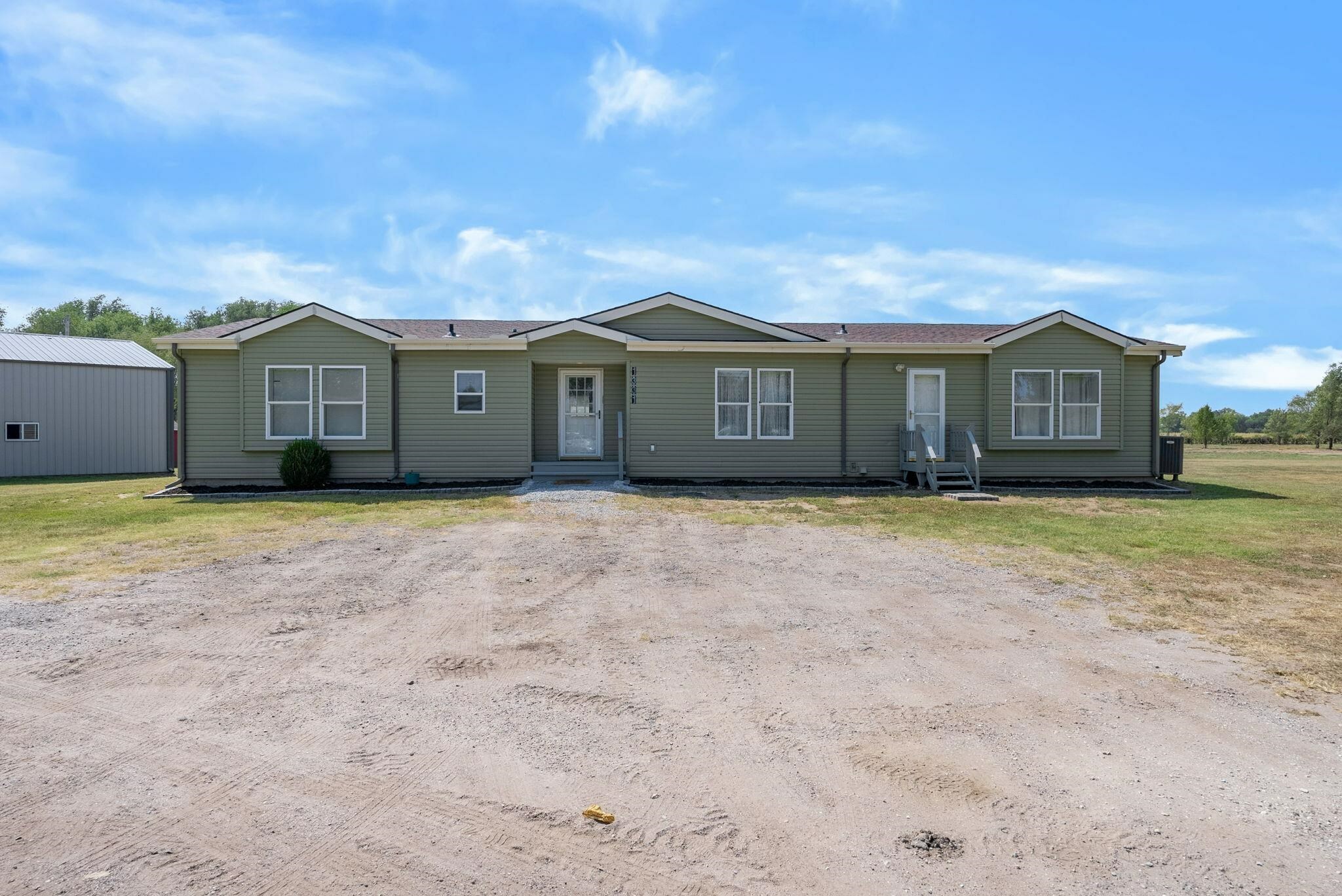 Property Photo:  1331 W Bones Cir  KS 67217 