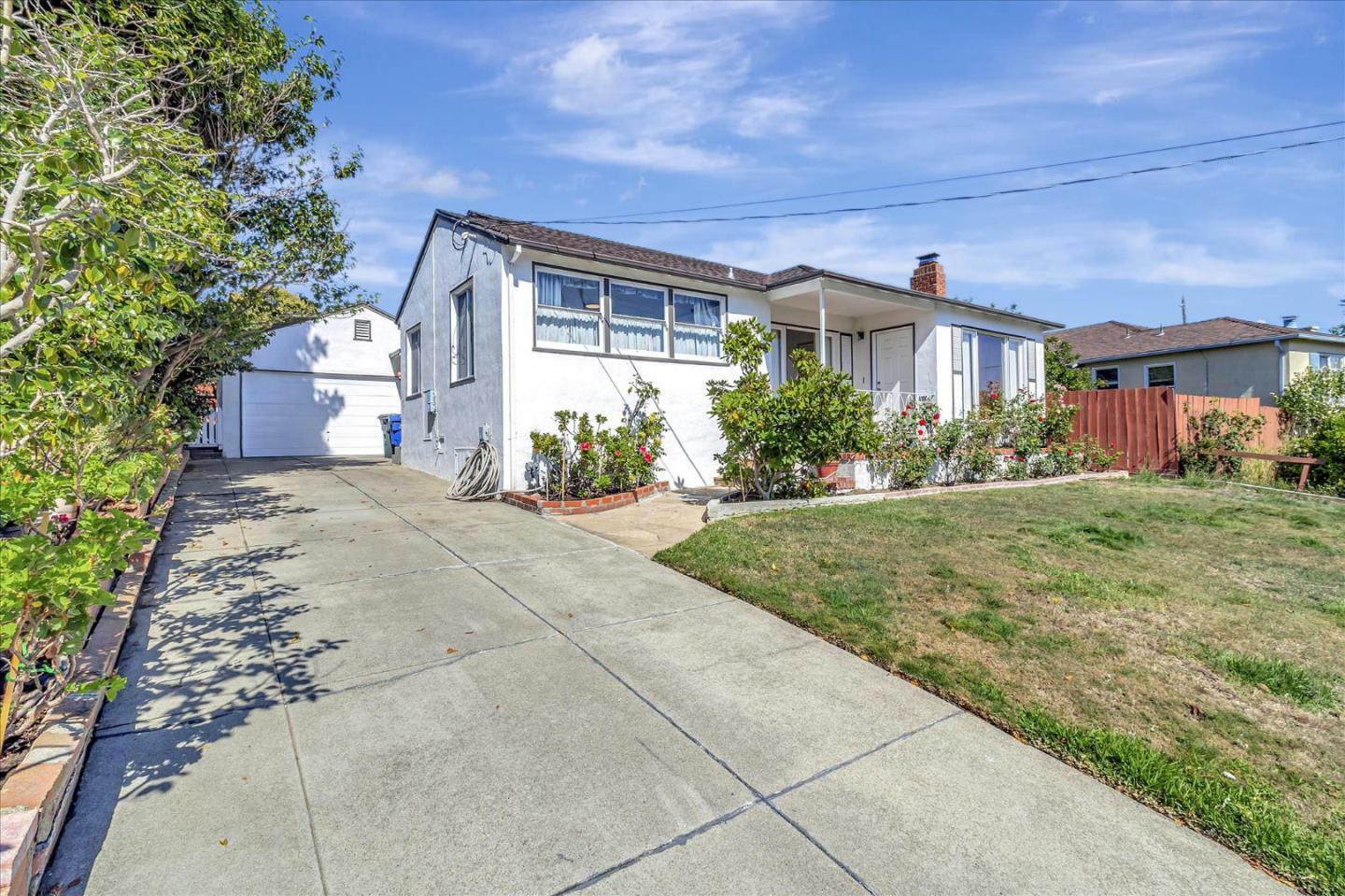 Property Photo: 508 Park Boulevard CA 94030