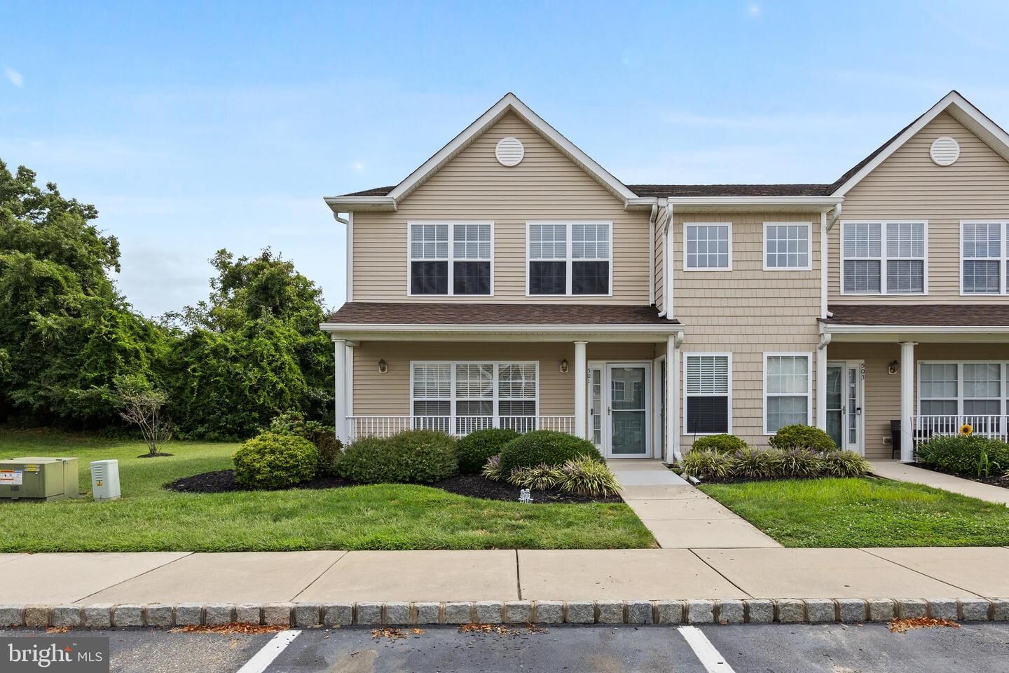 Property Photo:  501 Sunflower Way  NJ 08051 
