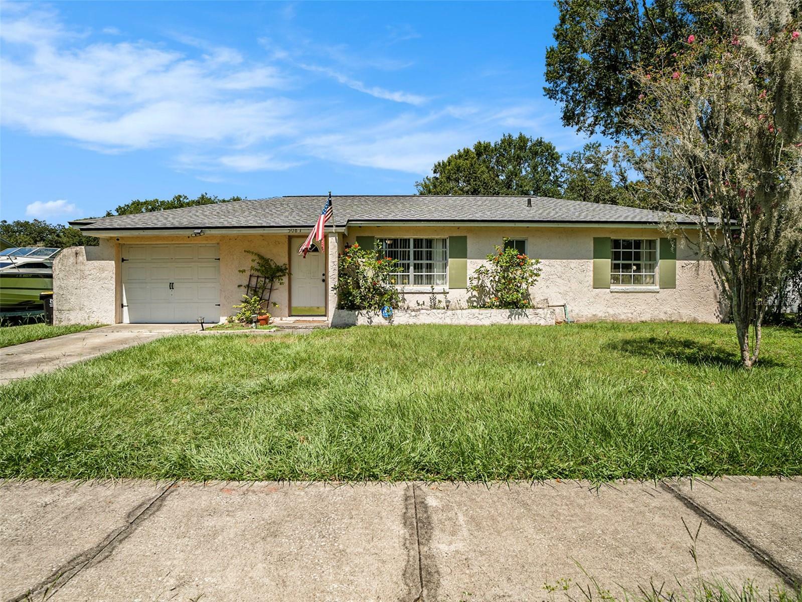 Property Photo: 5087 Black Birch Trail FL 33860