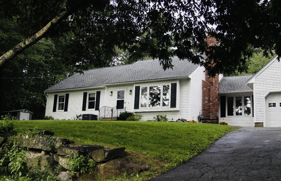 Property Photo:  122 Dunstable Road  MA 01886 