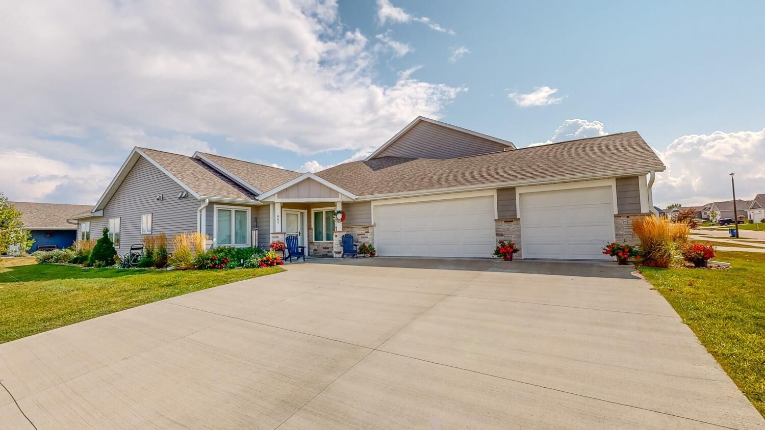 Property Photo:  864 Grand Ridge Drive NE  MN 55920 