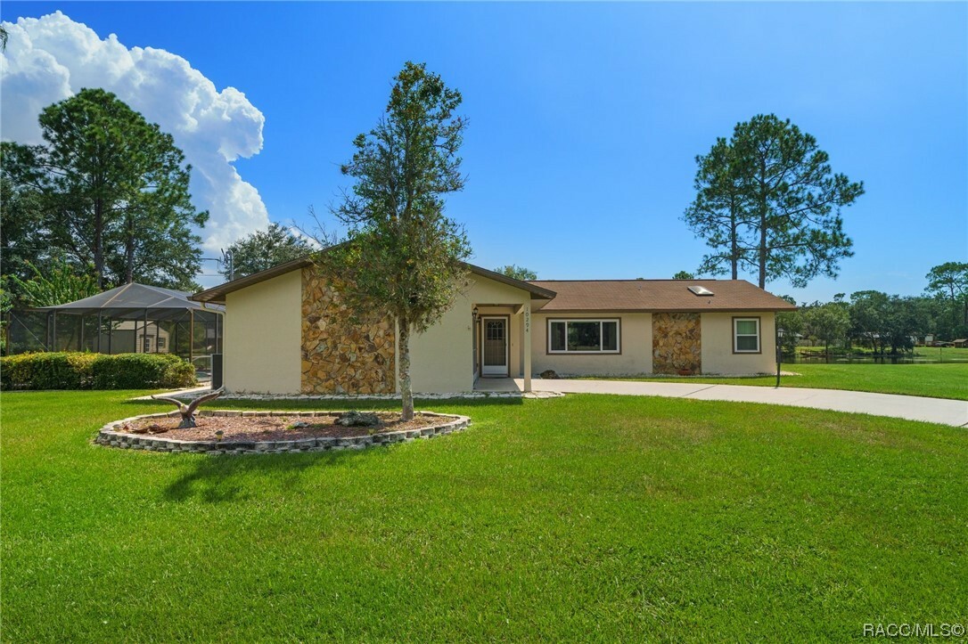 Property Photo:  10294 W Montyce Court  FL 34428 