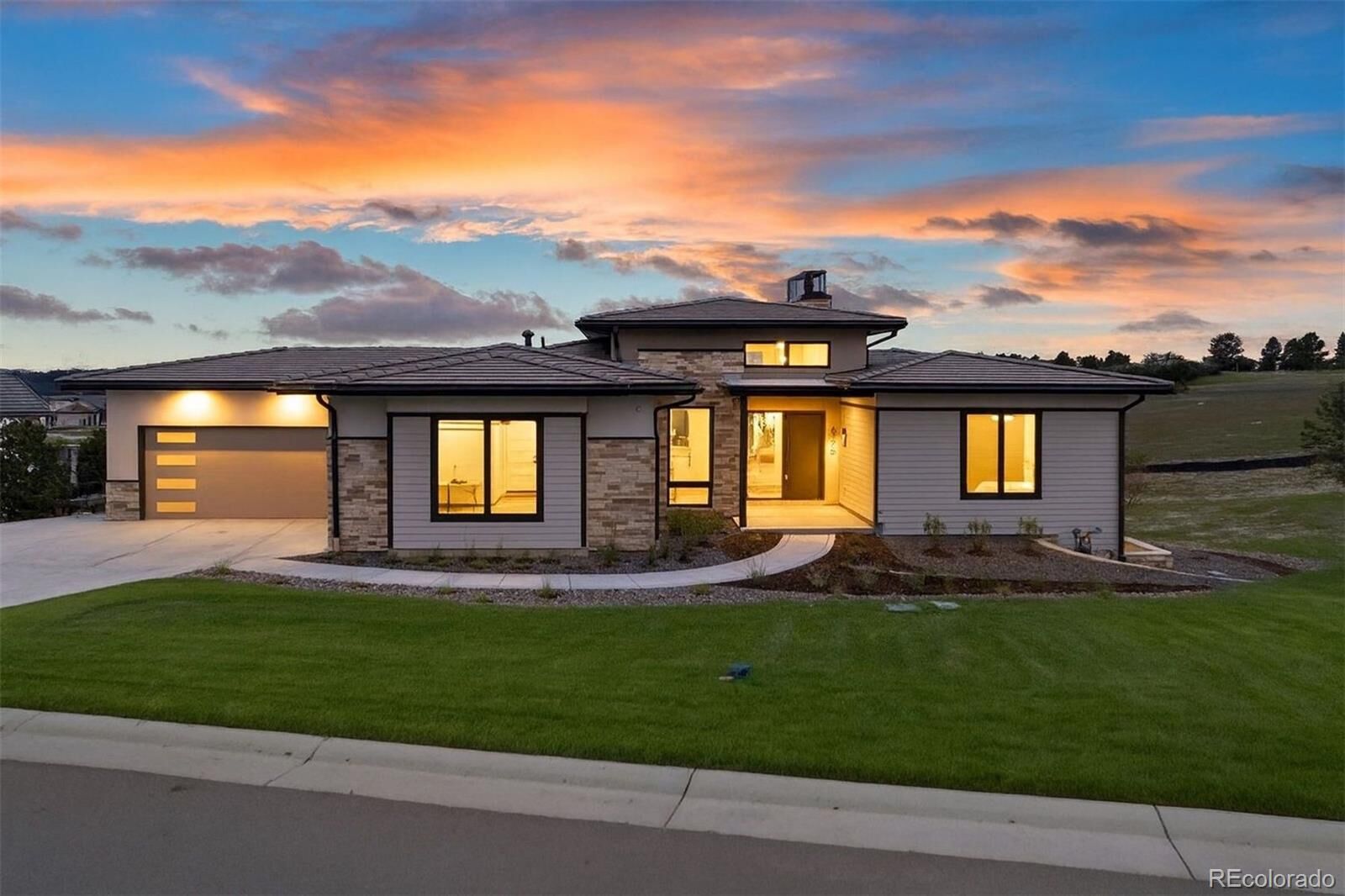 Property Photo: 6176 Oxford Peak Lane CO 80108