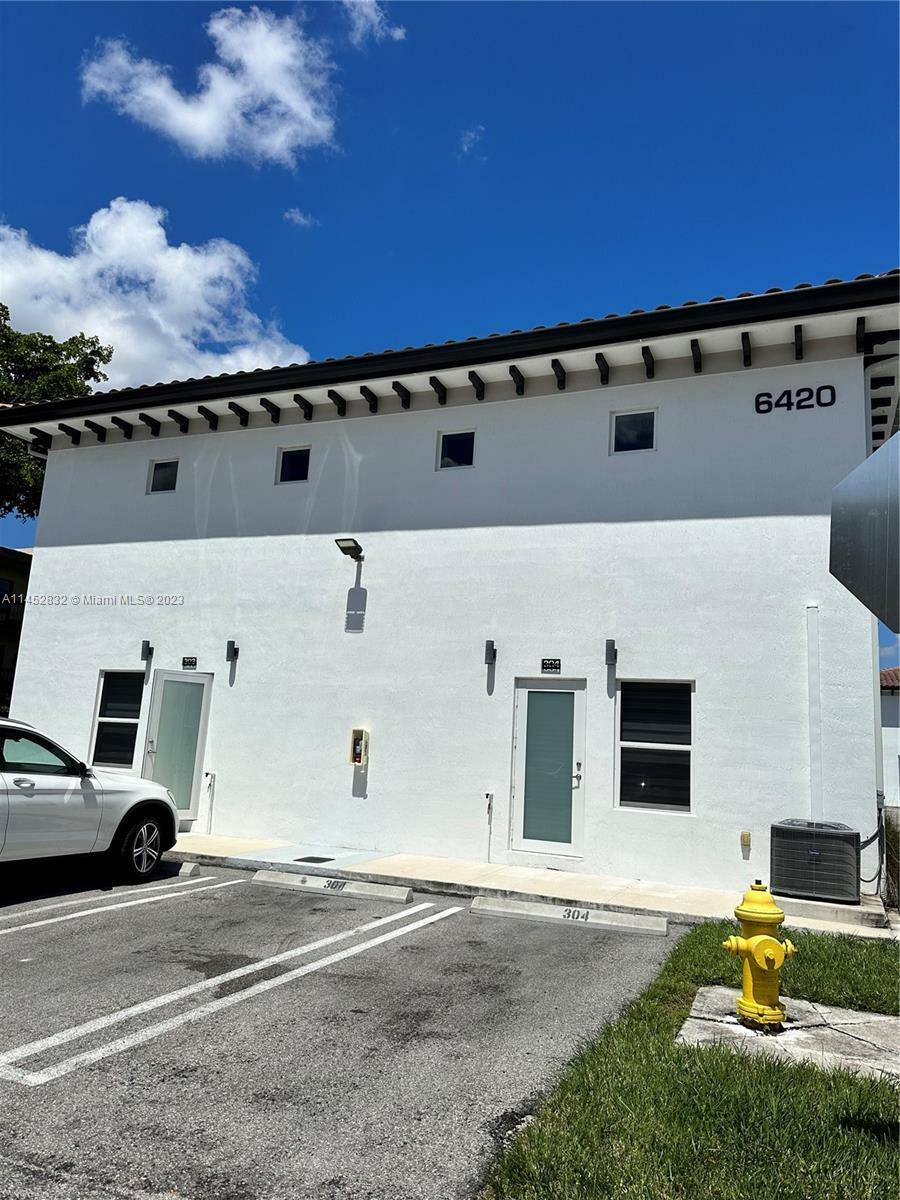Property Photo: 6420 SW 139th Avenue Rd 304 FL 33183