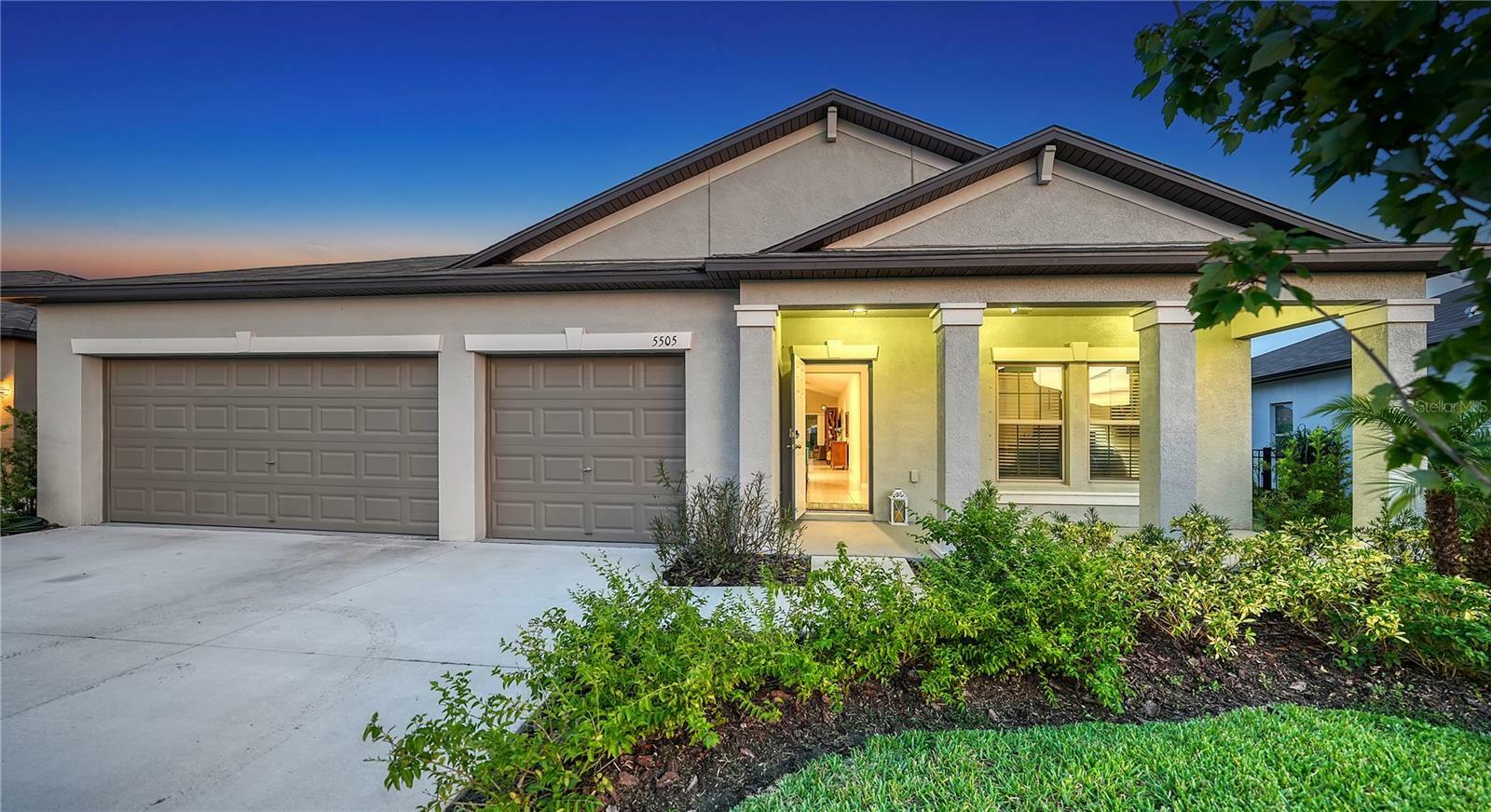 Property Photo: 5505 Olano Street FL 34221