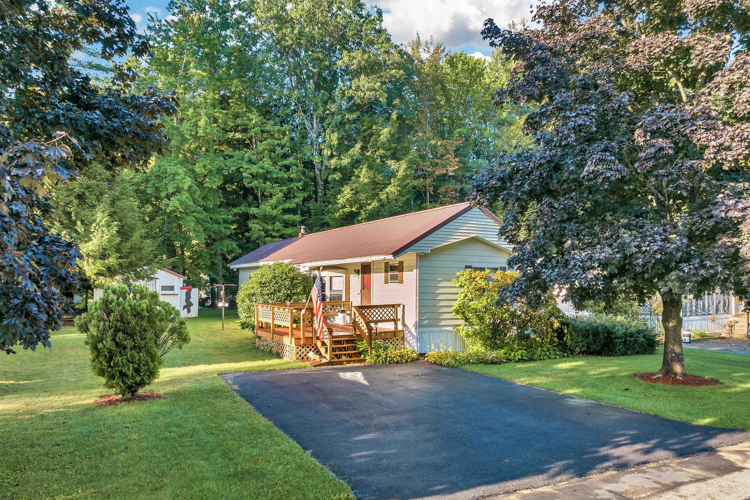 Property Photo: 344 Old Lake Shore Road 5 NH 03249