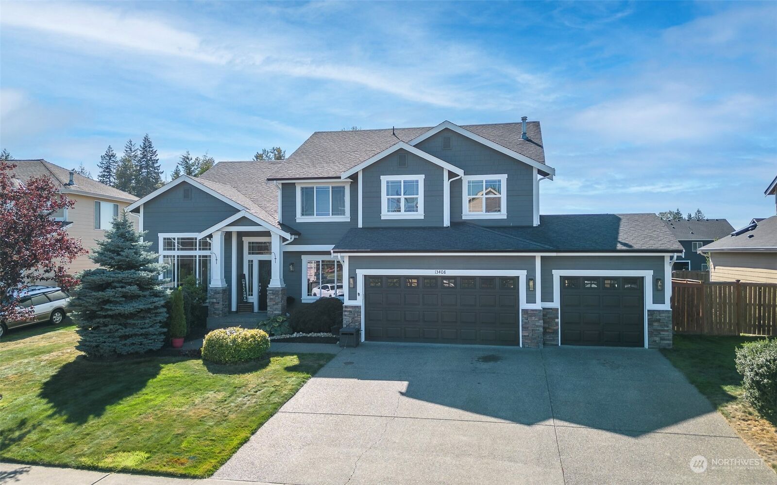 4 bed Puyallup home for sale 13408 173rd Street E, Puyallup, WA 98374