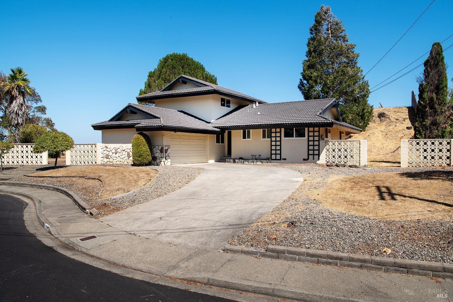 Property Photo: