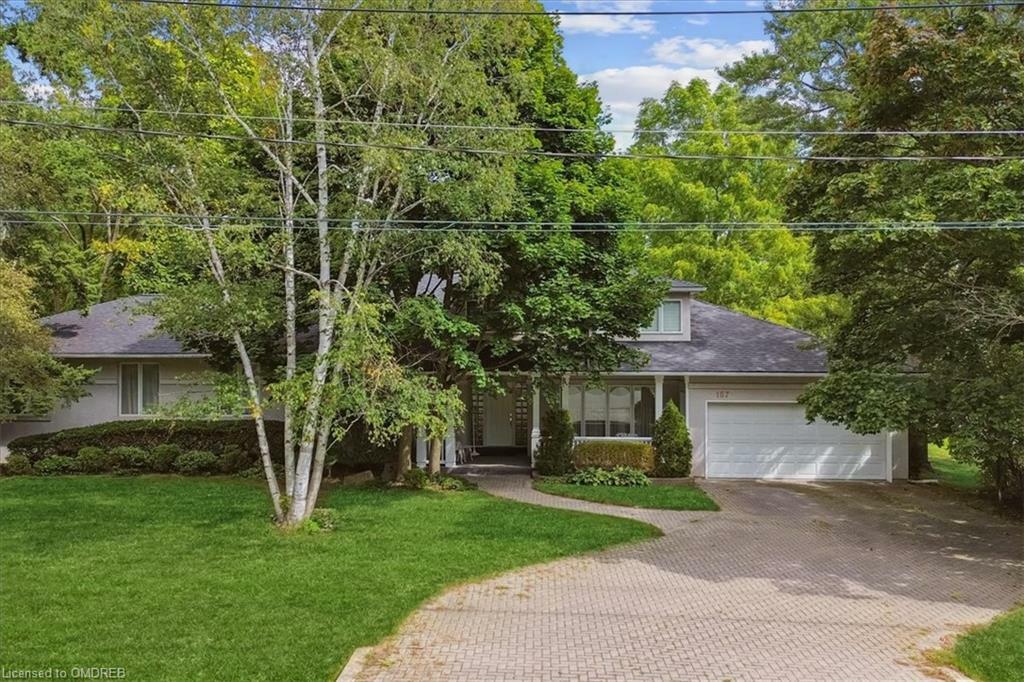 Property Photo: 157 Trelawn Avenue ON L6J4R3