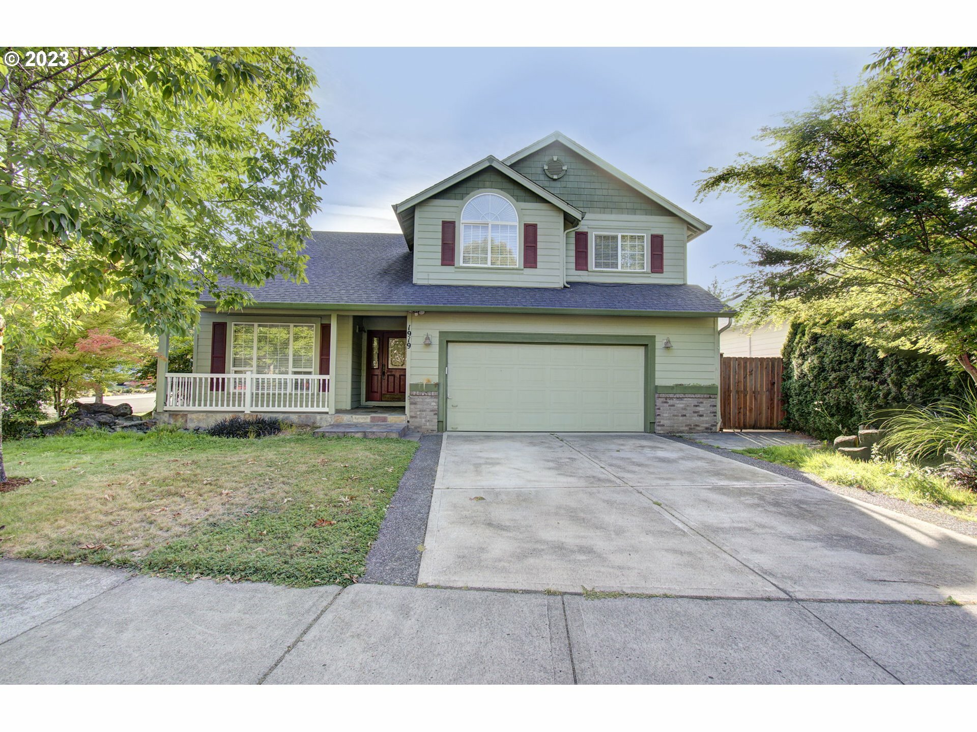 Property Photo: 1919 NE 152nd Pl WA 98684