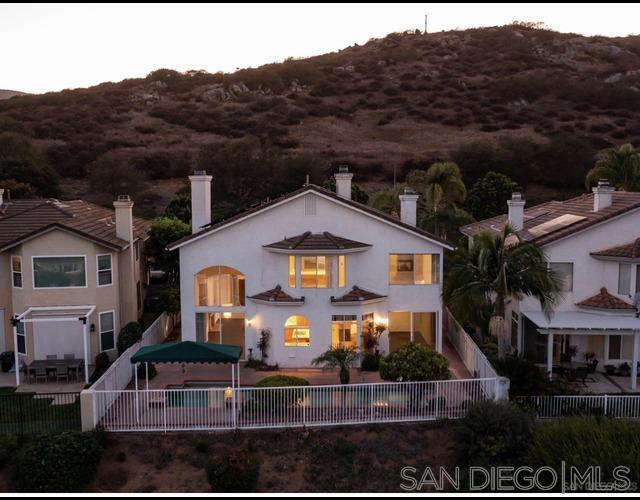Property Photo: 18143 Sun Maiden Ct CA 92127