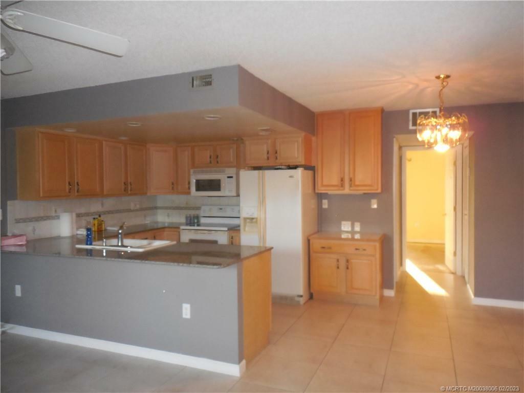 Property Photo:  2600 S Kanner Highway Q4  FL 34994 