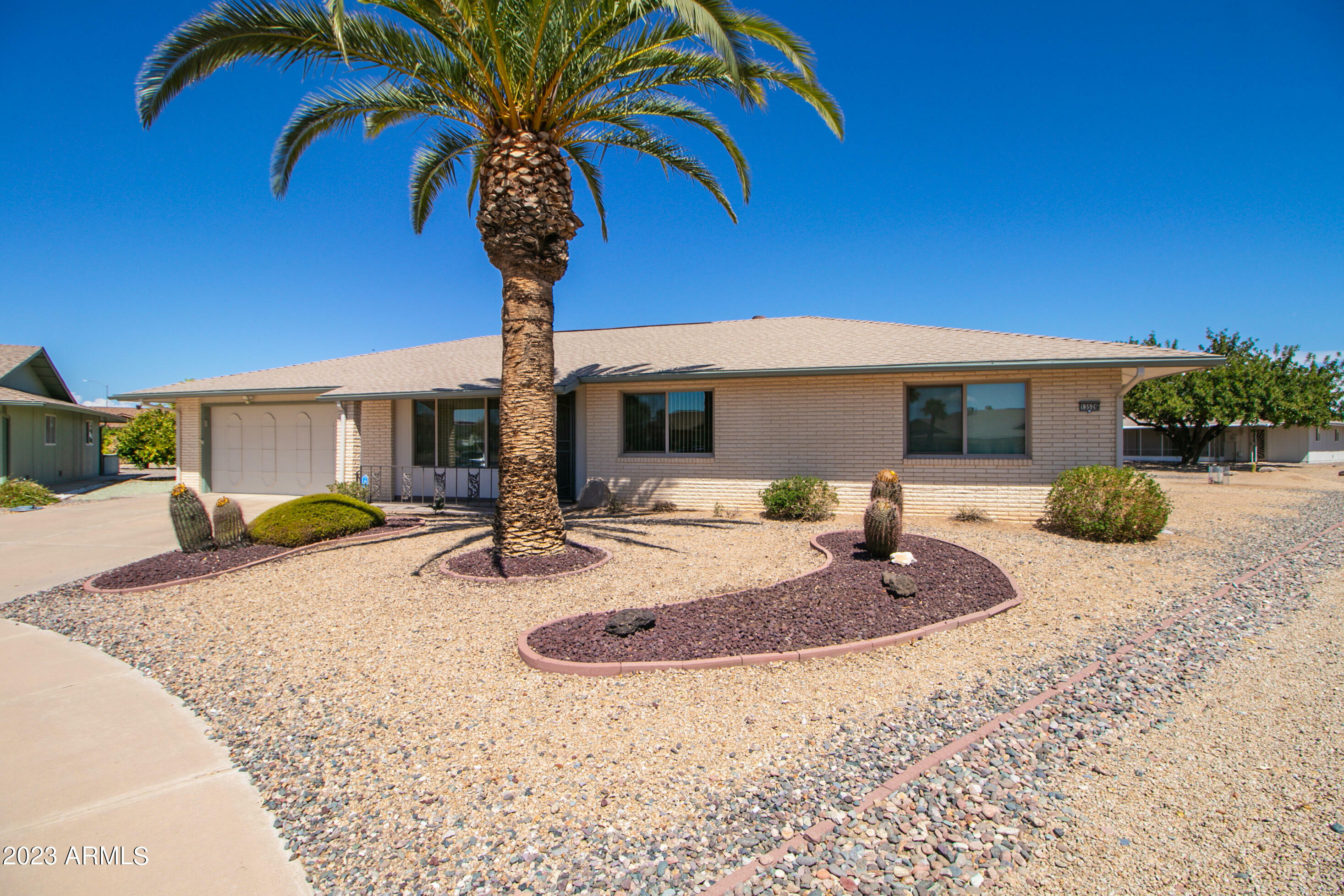 Property Photo:  13526 W Spanish Garden Drive  AZ 85375 