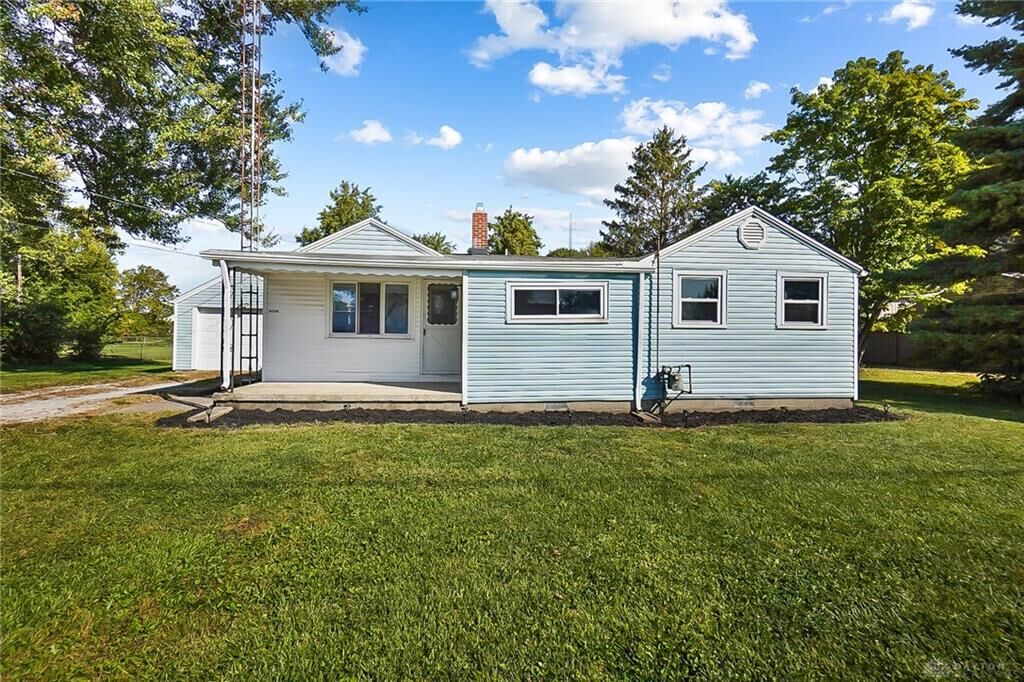 Property Photo: 3077 S Tipp Cowlesville Road OH 45371