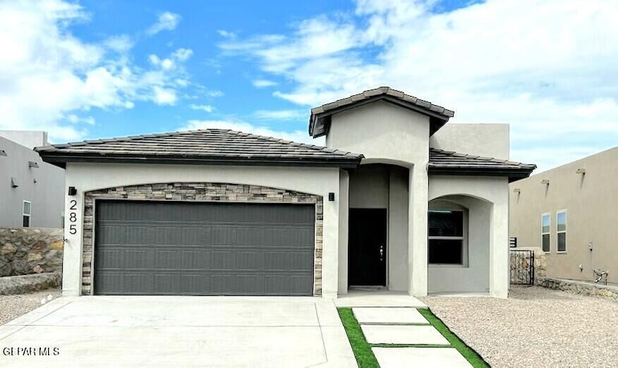 Property Photo:  504 Logwood Avenue  TX 79835 