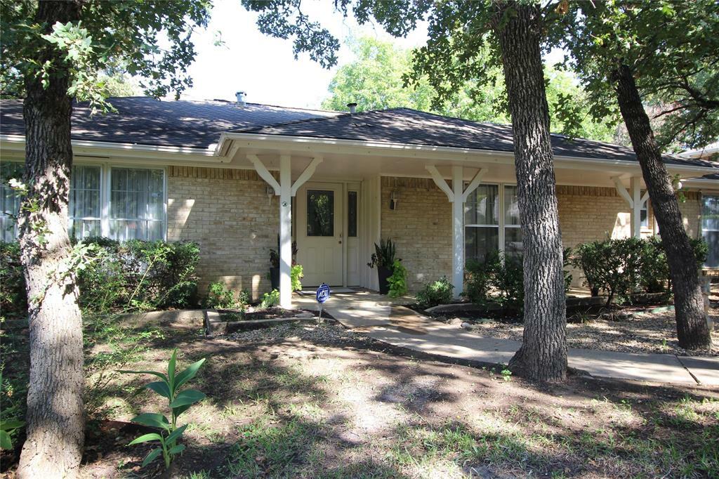 Property Photo:  1307 Driftwood Drive  TX 76040 