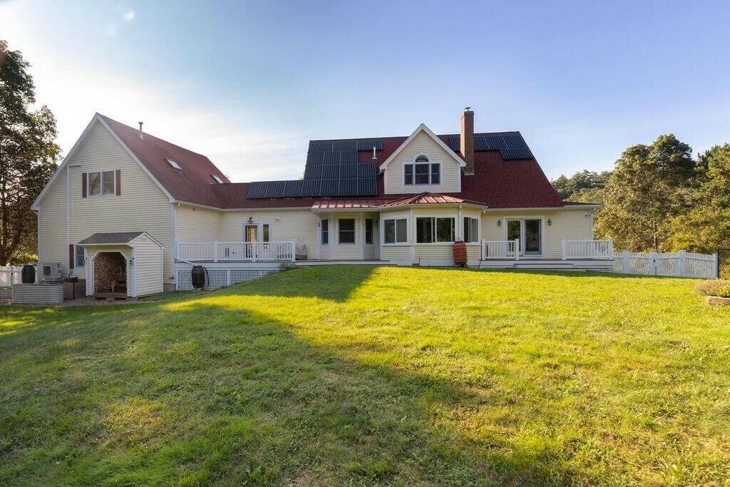 Property Photo: 179 Hillside Street MA 01969