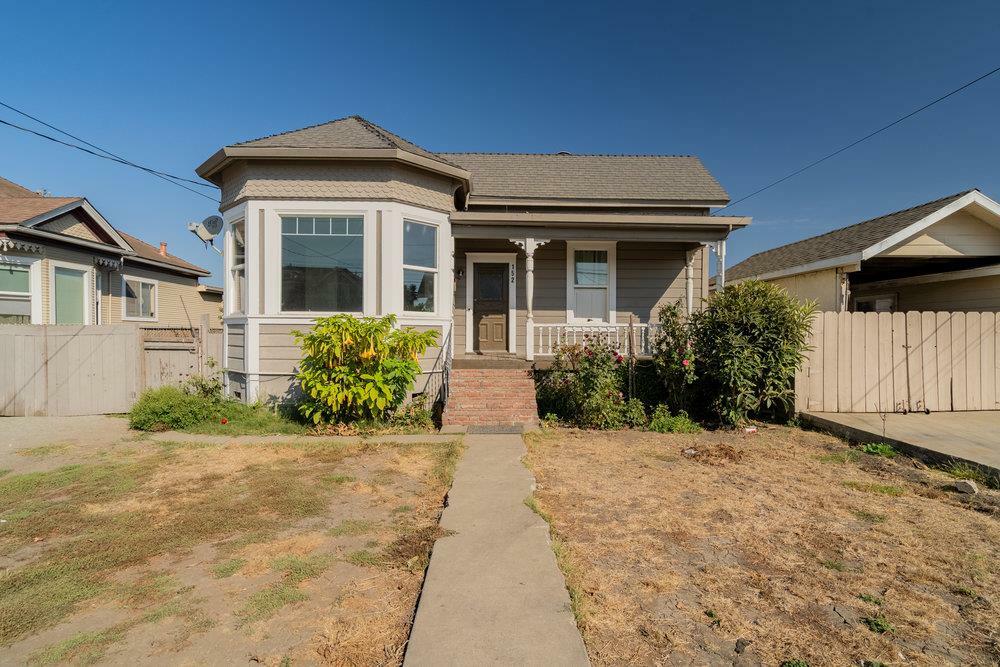 Property Photo: 152 West Beach Street CA 95076