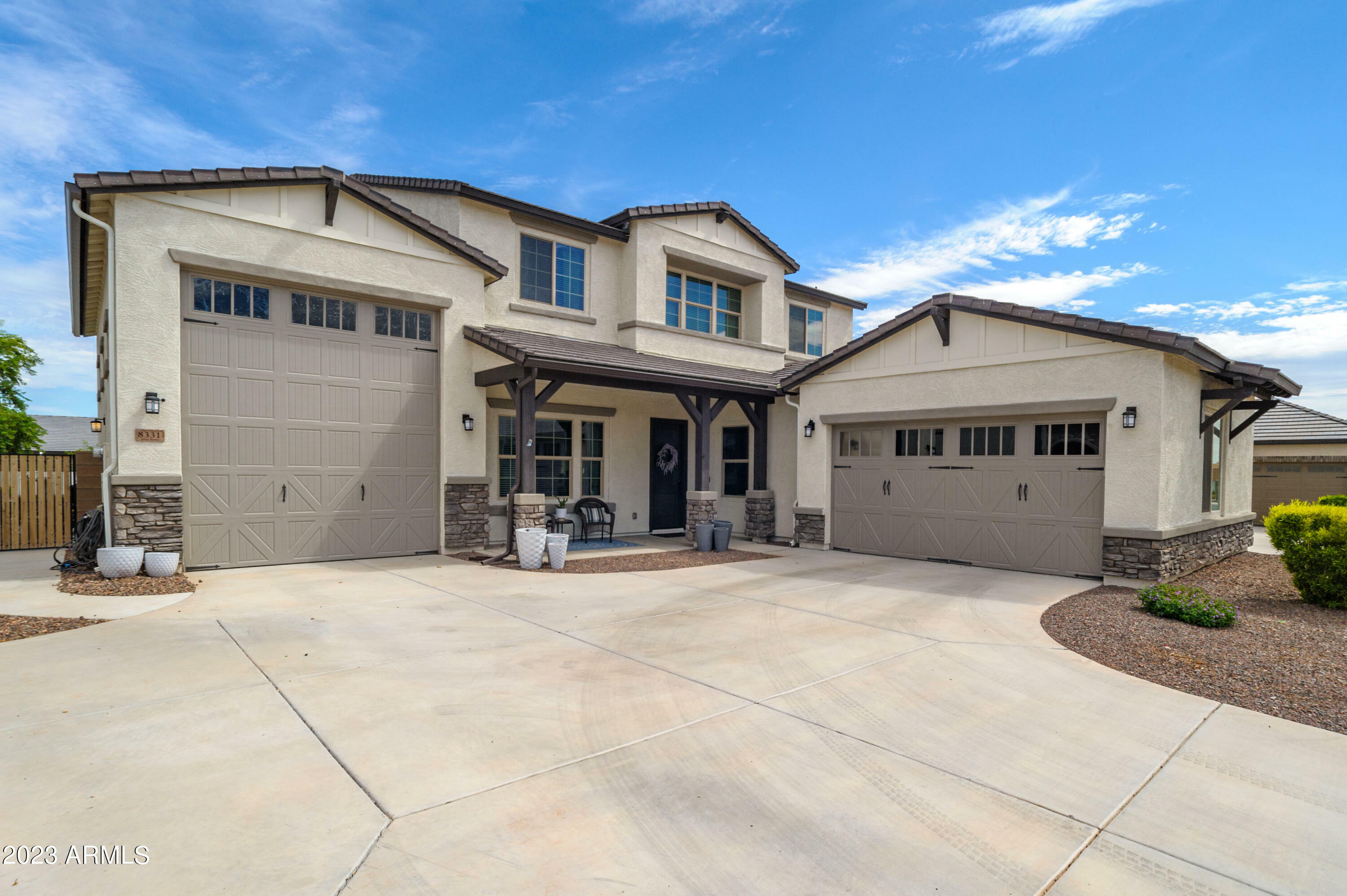 Property Photo: 8331 N 172nd Lane AZ 85355