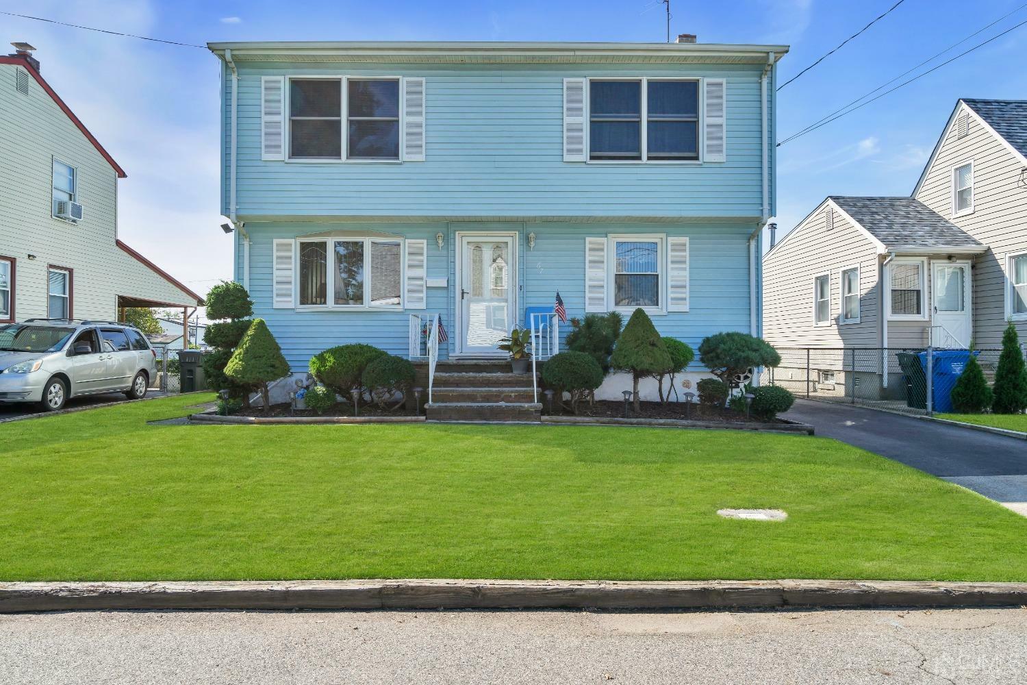 Property Photo:  67 Dartmouth Avenue  NJ 07001 