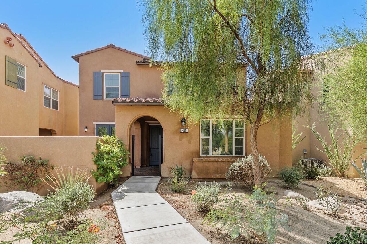 Property Photo:  457 Paseo Del Corazon  CA 92211 