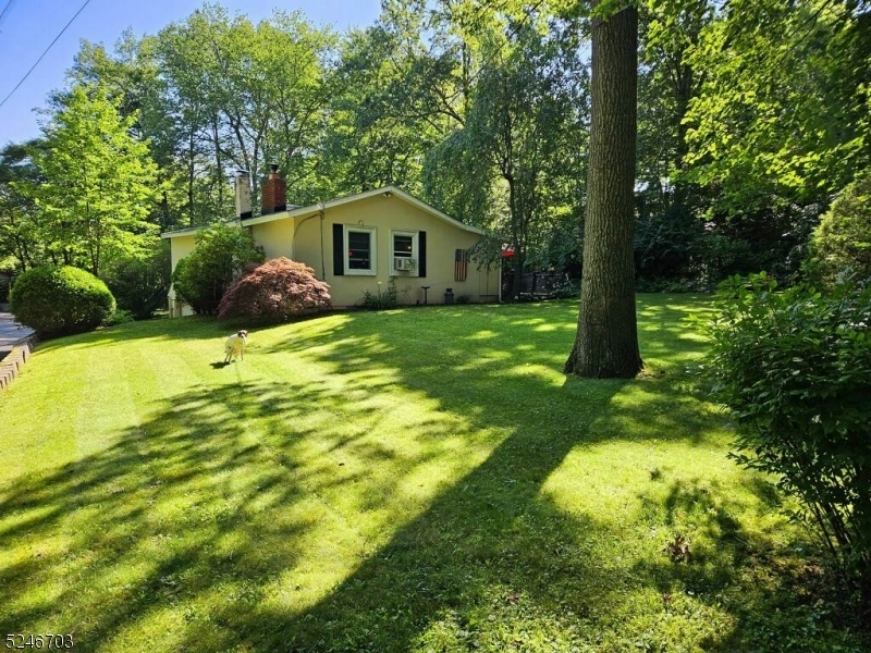 Property Photo:  1 White Stone Ter  NJ 07438 