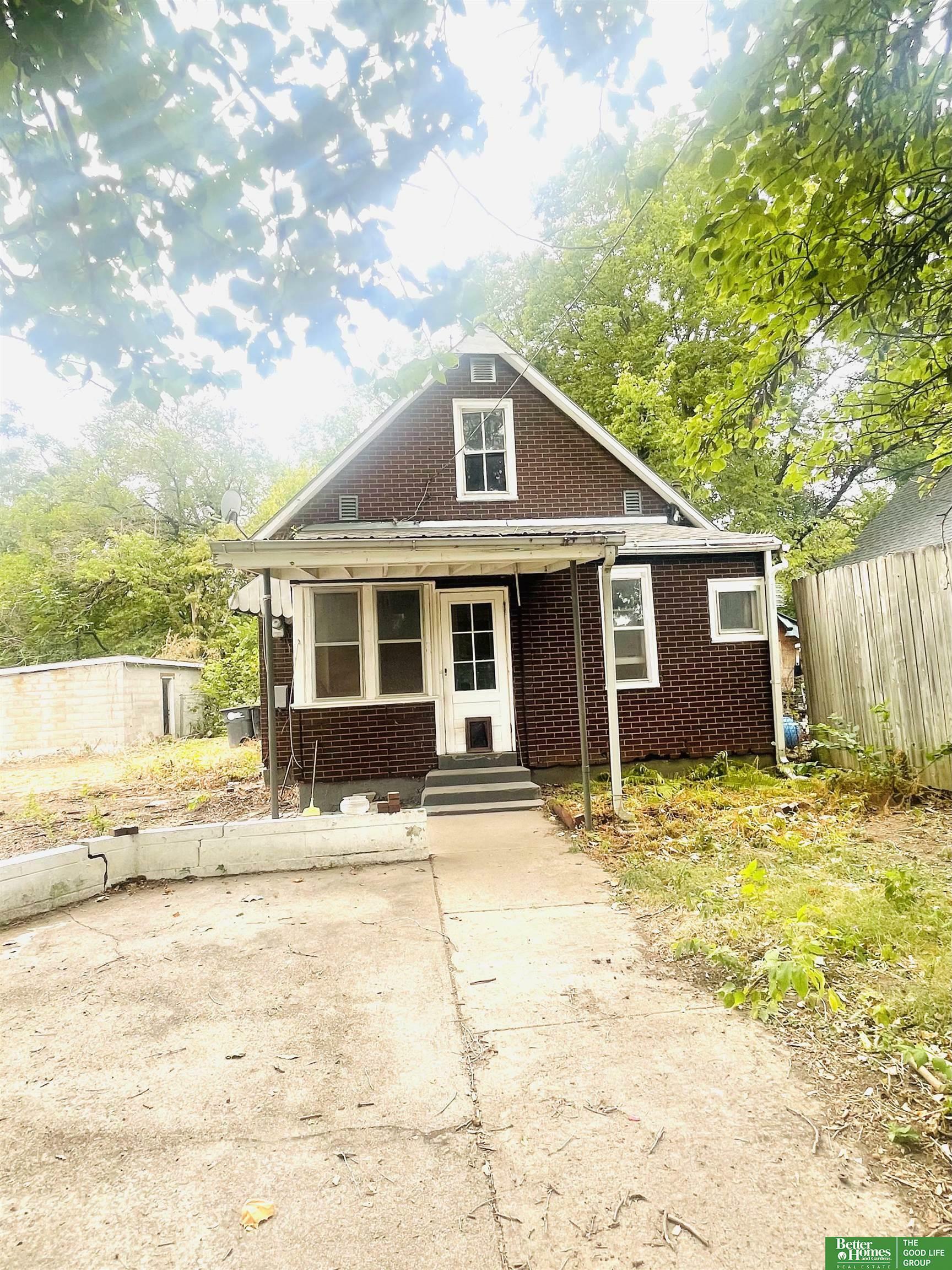 Property Photo:  3319 S 3 Street  NE 68108 