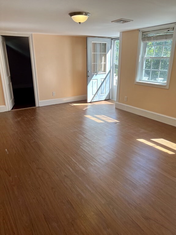 Property Photo:  31 Chestnut St 2  MA 02703 