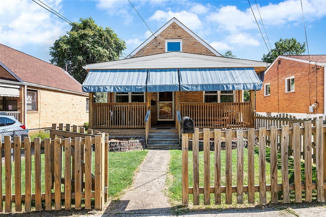 Property Photo: 4217 Stanley St PA 15207