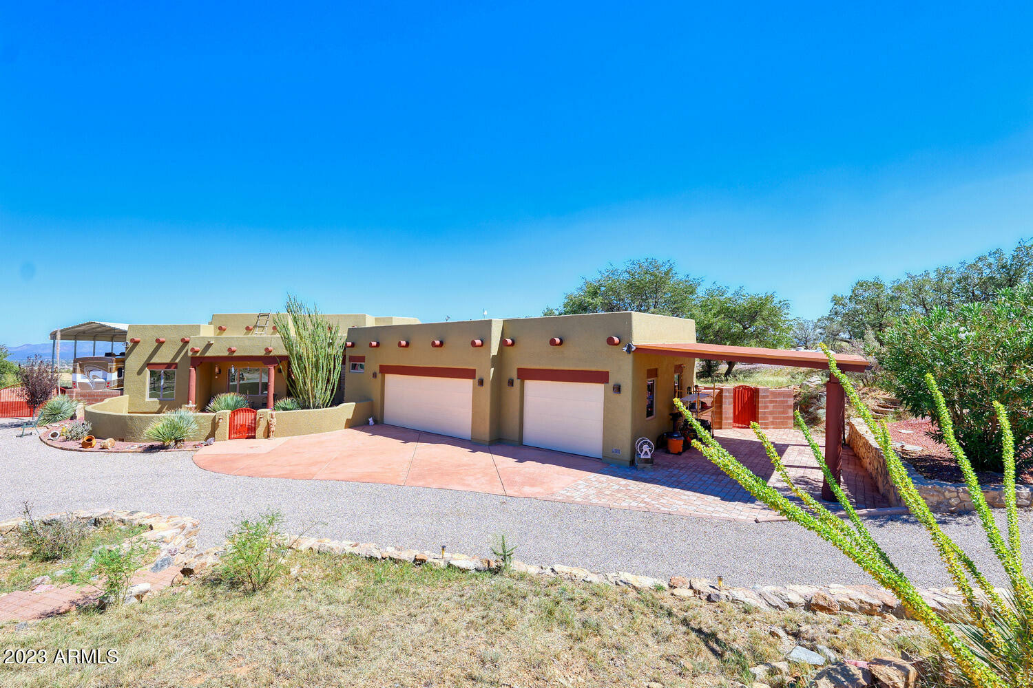 Property Photo:  6115 E Indigo Sky Road  AZ 85615 