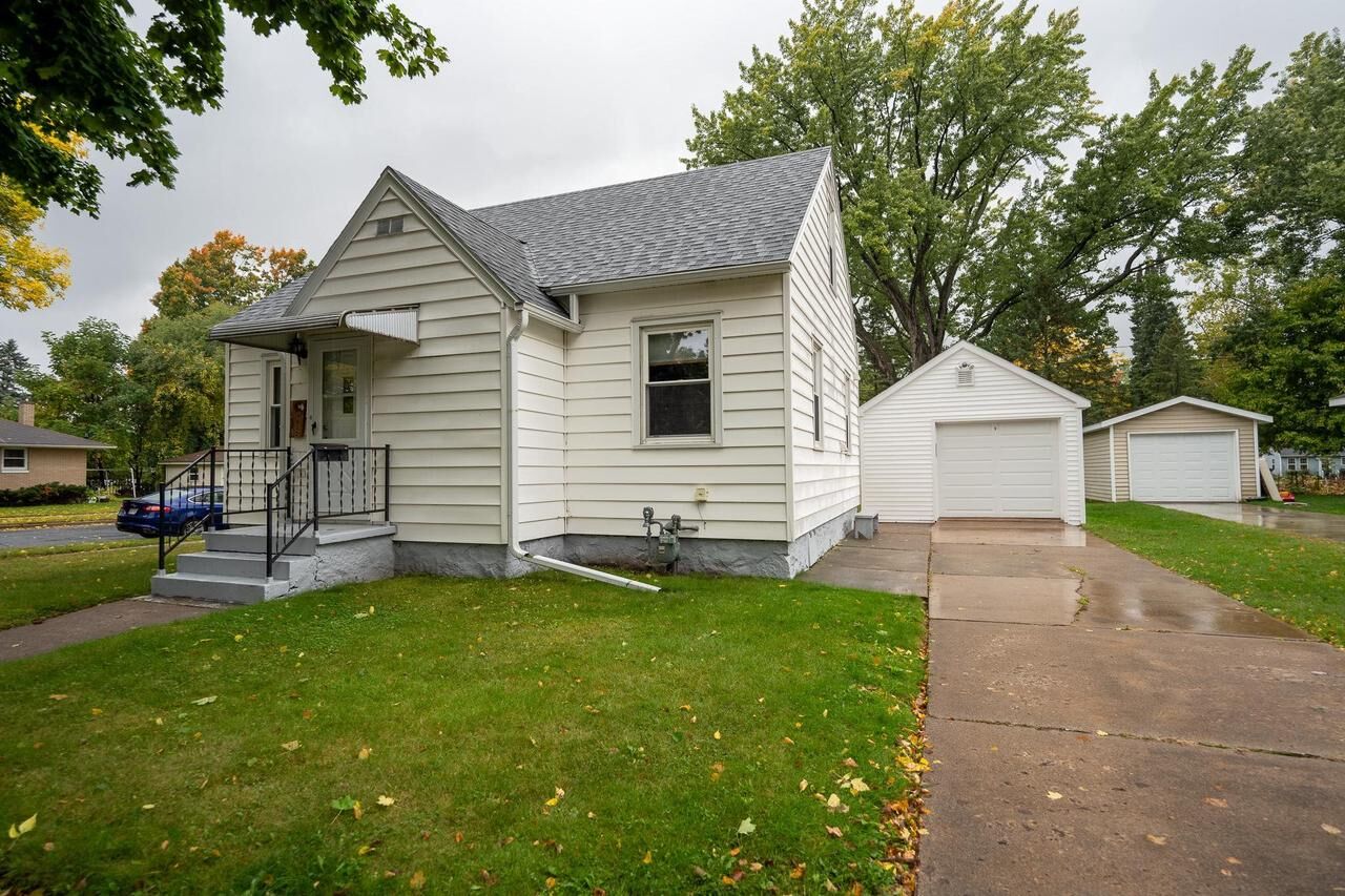 Property Photo: 1002 North 8th Avenue WI 54401