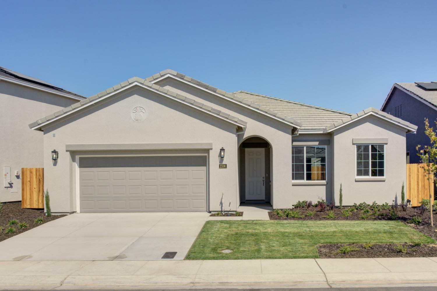 2336 Bharvani Avenue  Manteca CA 95337 photo