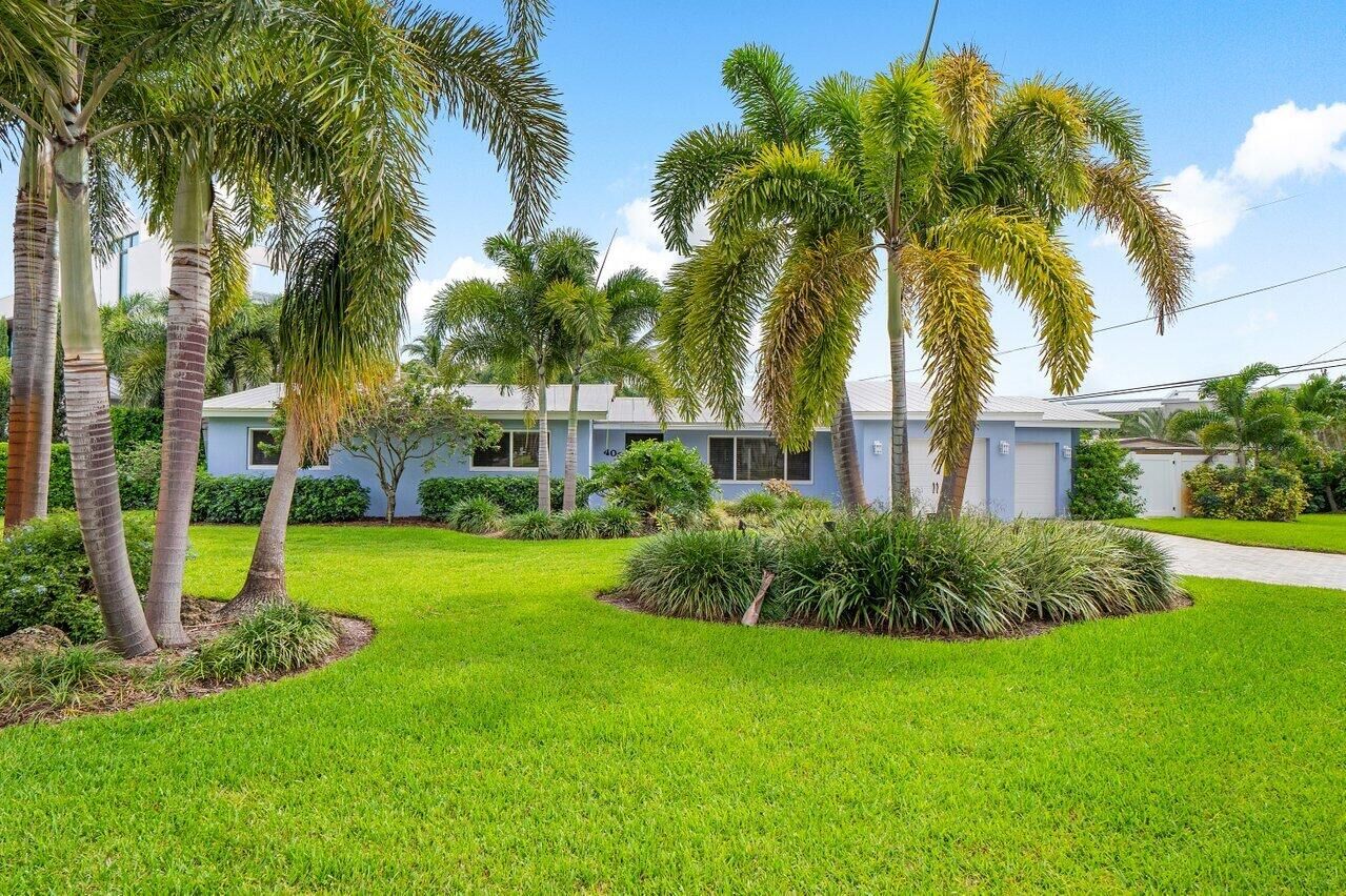 Property Photo: 400 NE 5th Street FL 33432