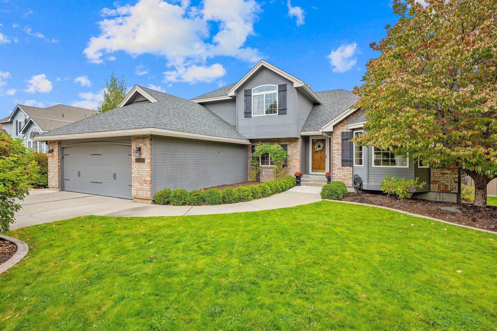Property Photo: 4409 E 41st Ave WA 99223