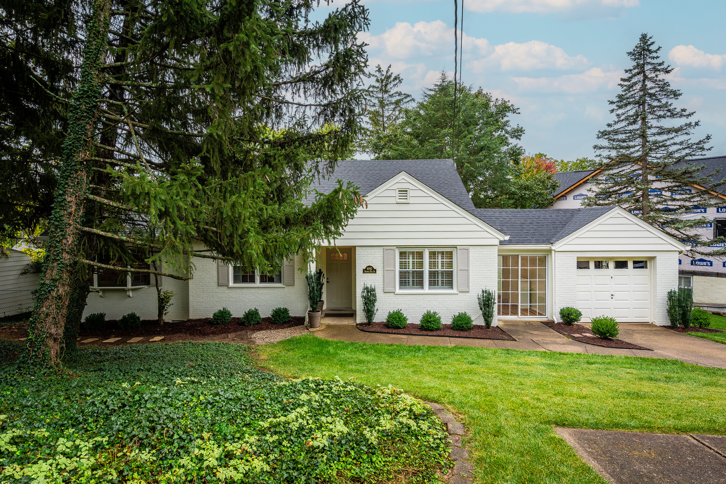 6993 Bramble Hill Dr  Cincinnati OH 45227 photo